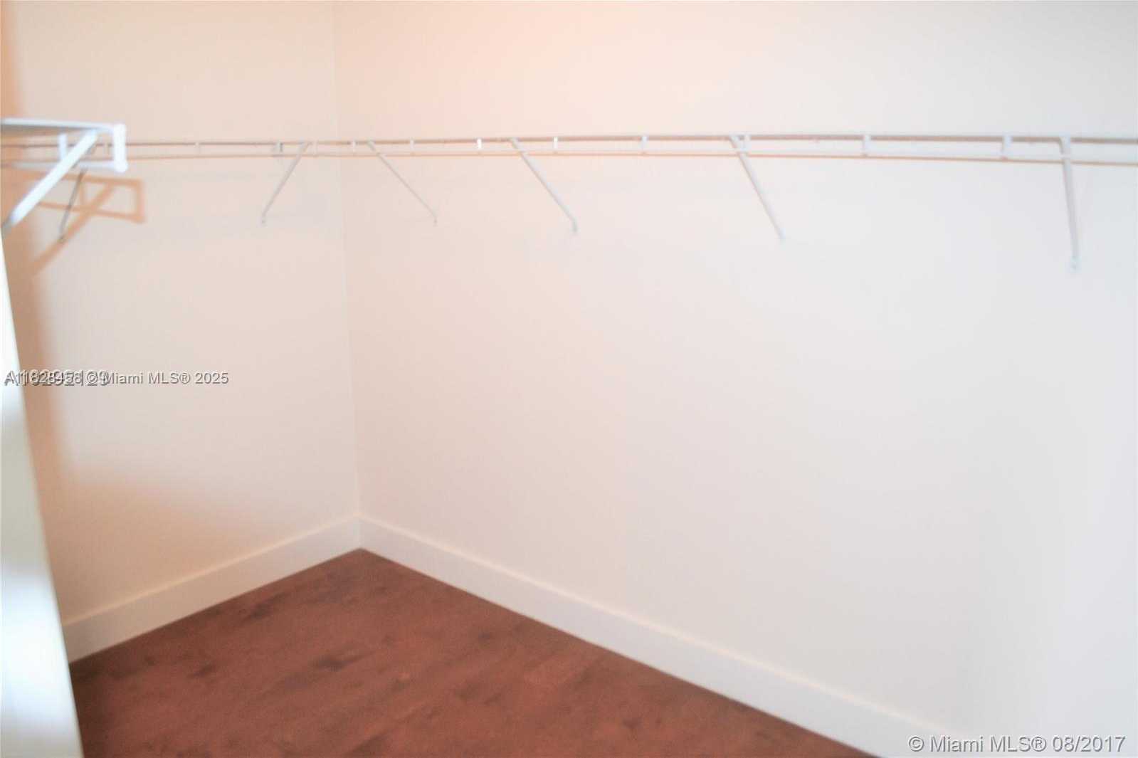 Small Image of 6930 NORTH WEST 106TH AVE #6930, Doral Number 23
