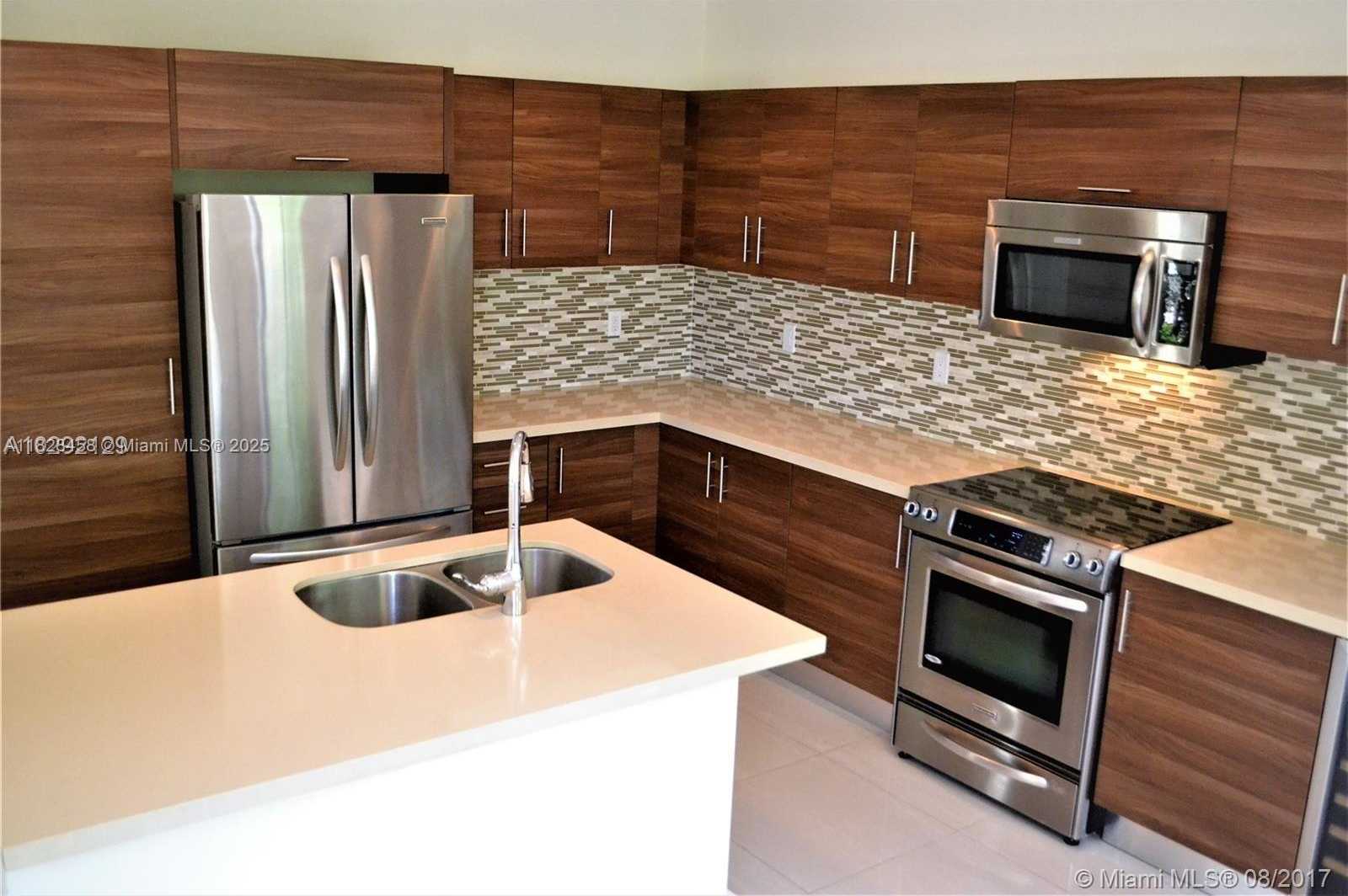 Small Image of 6930 NORTH WEST 106TH AVE #6930, Doral Number 6