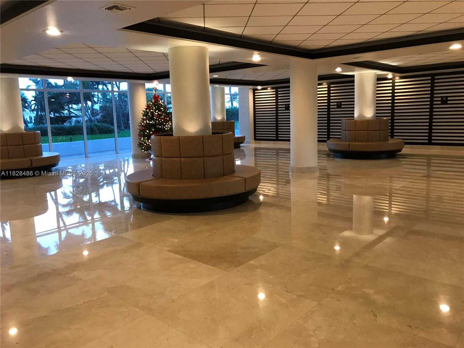 Small Image of 5005 COLLINS AV #715, Miami Beach Number 14