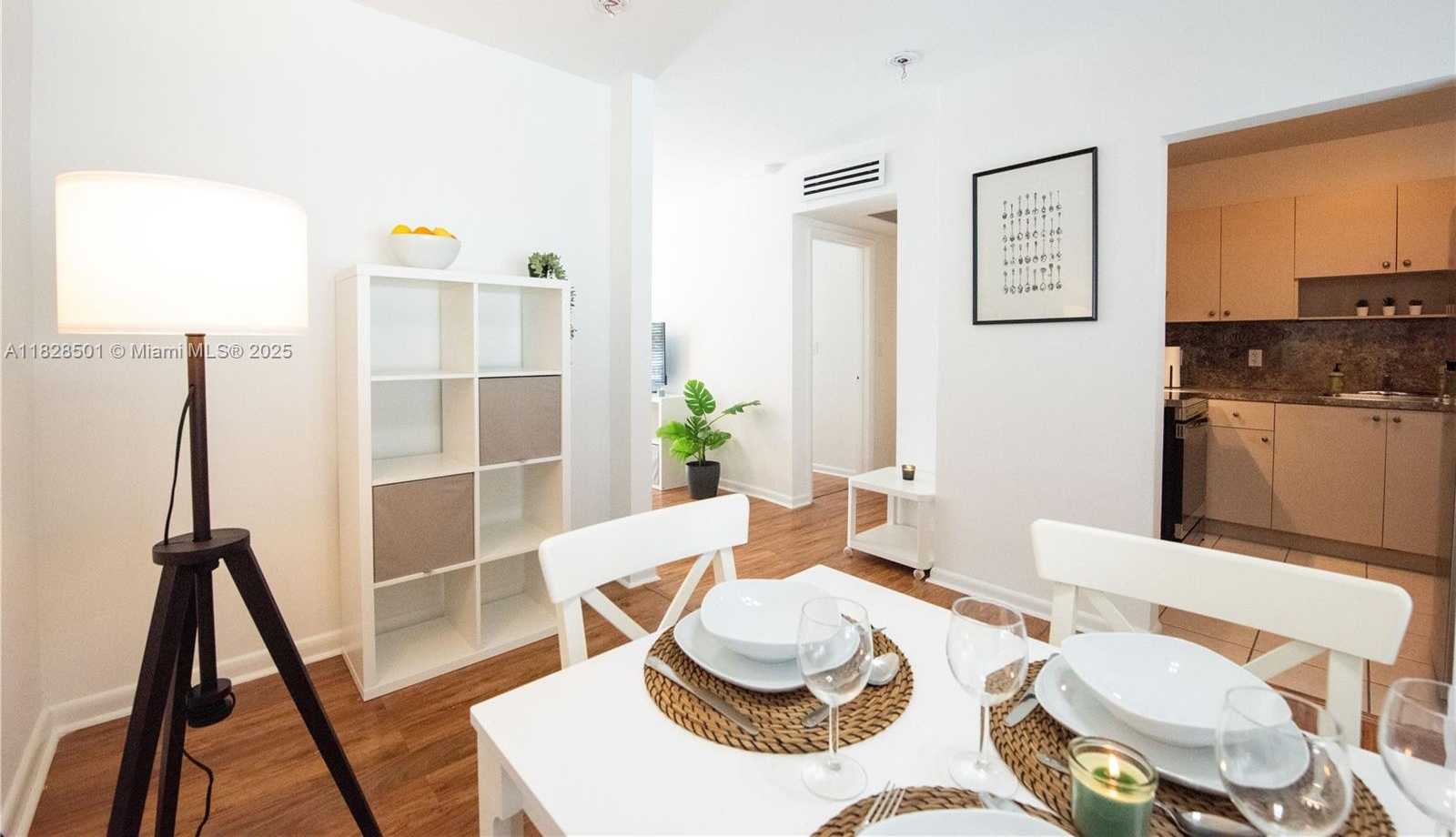 Small Image of 1150 EUCLID AVE #205, Miami Beach Number 5