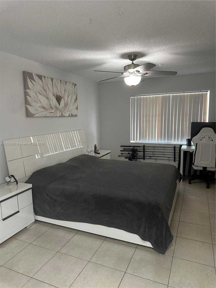 Small Image of 10511 SOUTH WEST 108TH AVE #287, Miami Number 12