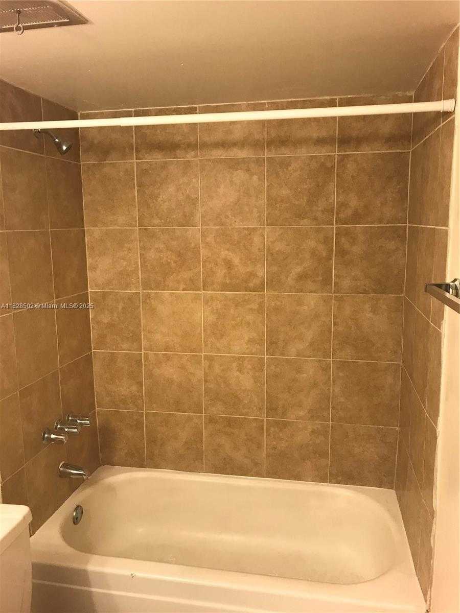 Small Image of 10511 SOUTH WEST 108TH AVE #287, Miami Number 15