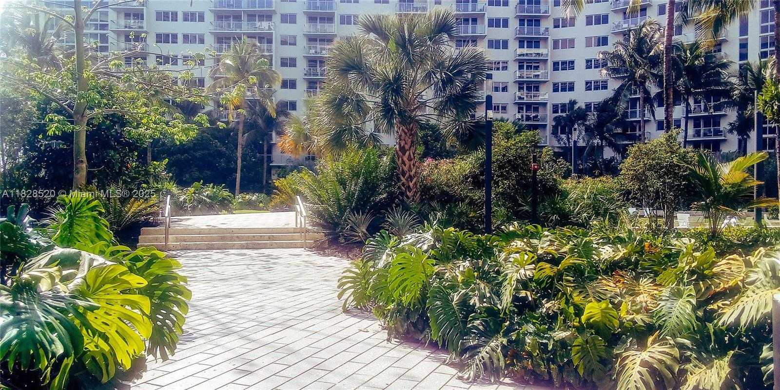 Small Image of 1500 BAY RD #854S, Miami Beach Number 18