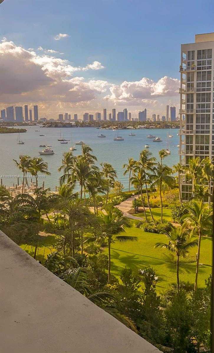 Small Image of 1500 BAY RD #854S, Miami Beach Number 8