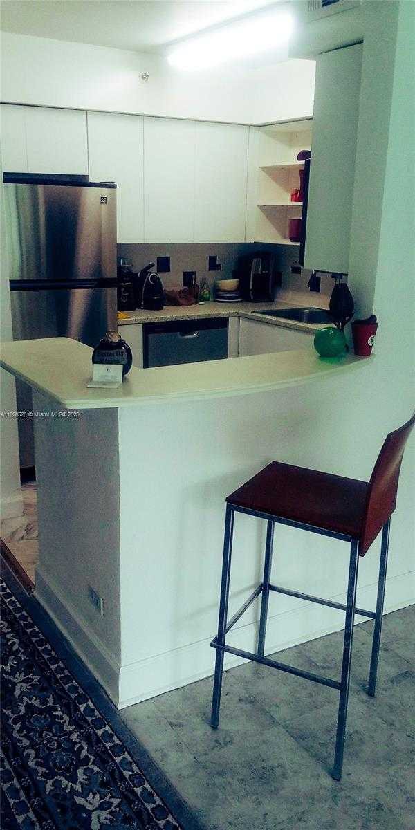 Small Image of 1500 BAY RD #854S, Miami Beach Number 9