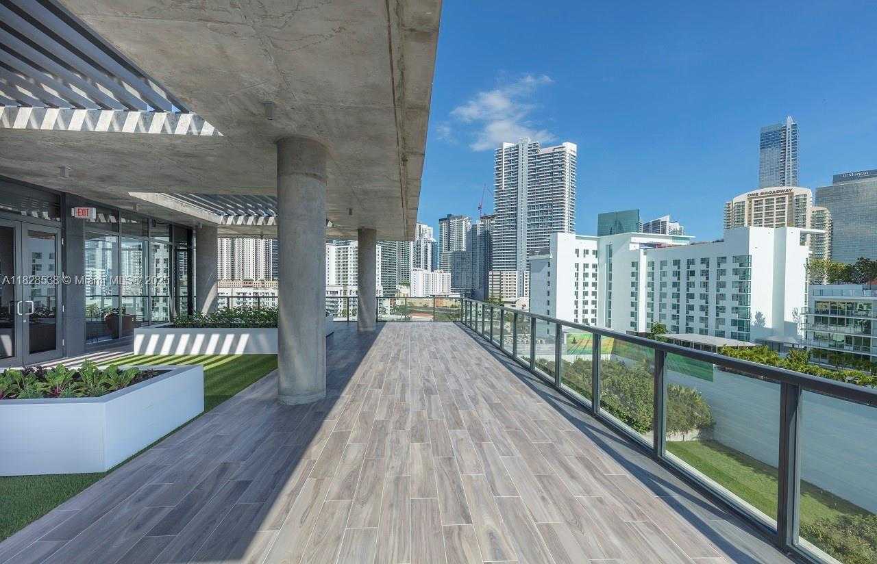 Small Image of 201 SOUTH WEST 17TH RD #711, Miami Number 6