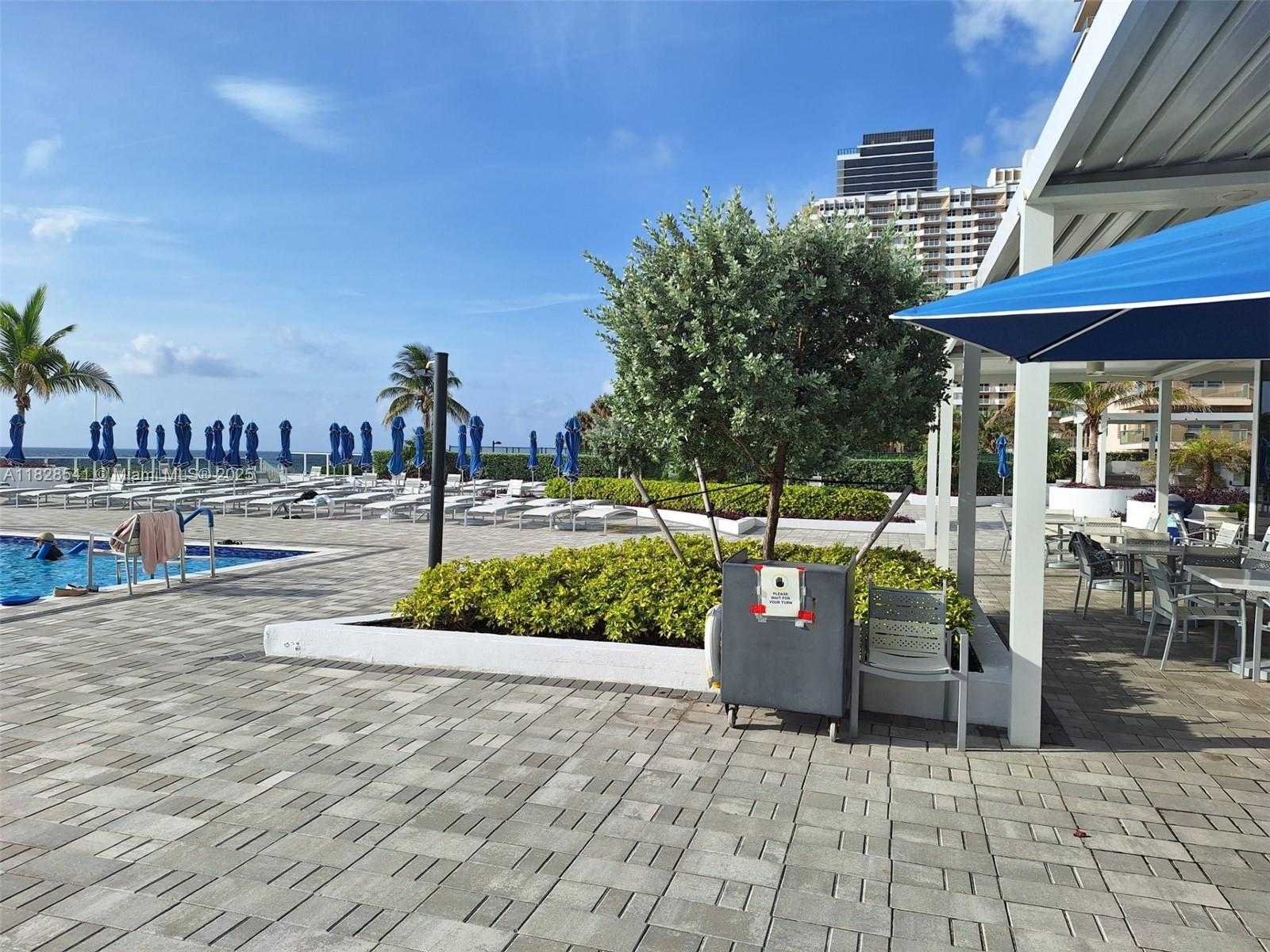 Small Image of 1904 SOUTH OCEAN DR #1906, Hallandale Beach Number 14