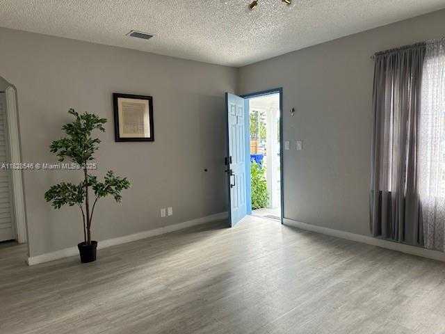 Small Image of 417 SOUTH EAST 22ND ST #1, Fort Lauderdale Number 3