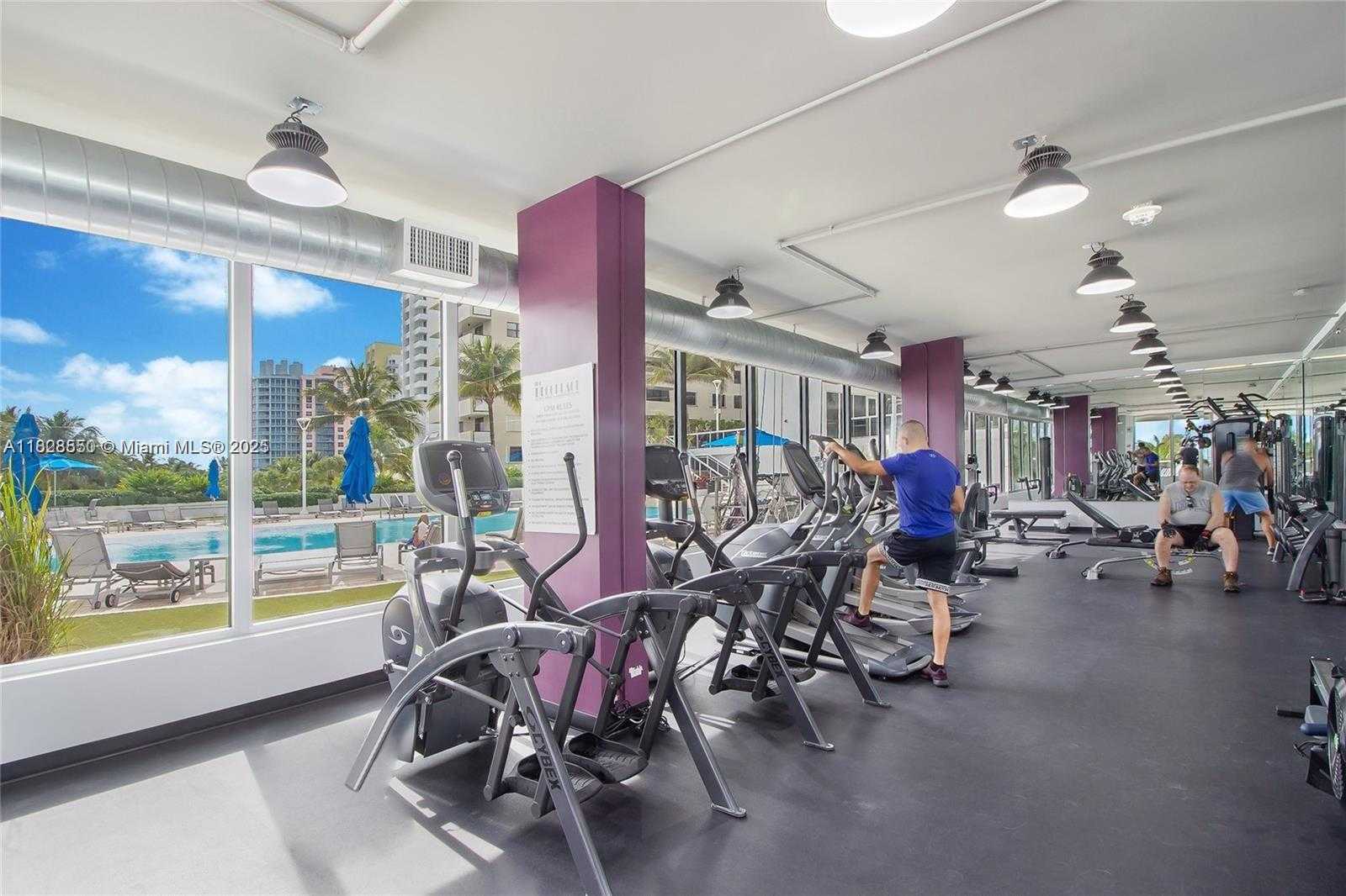 Small Image of 100 LINCOLN RD #907, Miami Beach Number 12