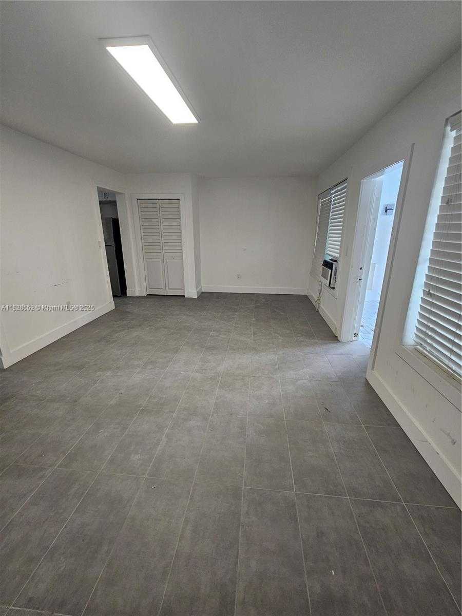 Small Image of 7825 CRESPI BLVD #2, Miami Beach Number 2