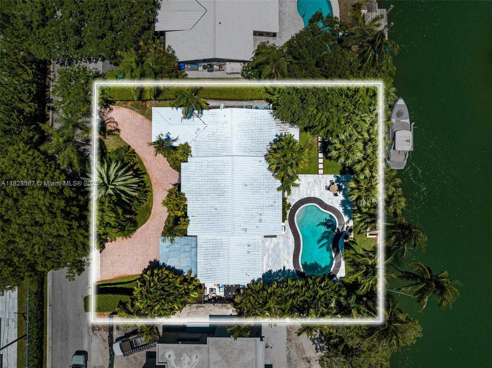 Small Image of Miami Number 39