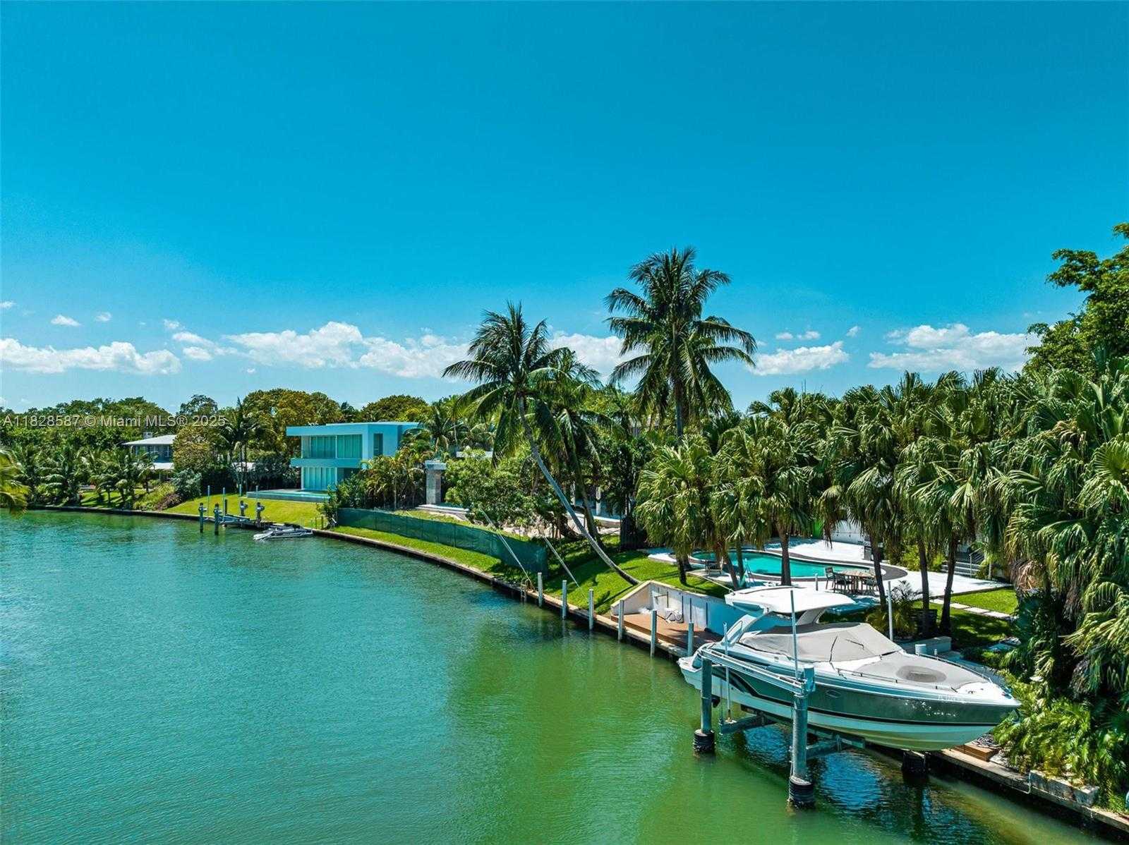 Small Image of Miami Number 45