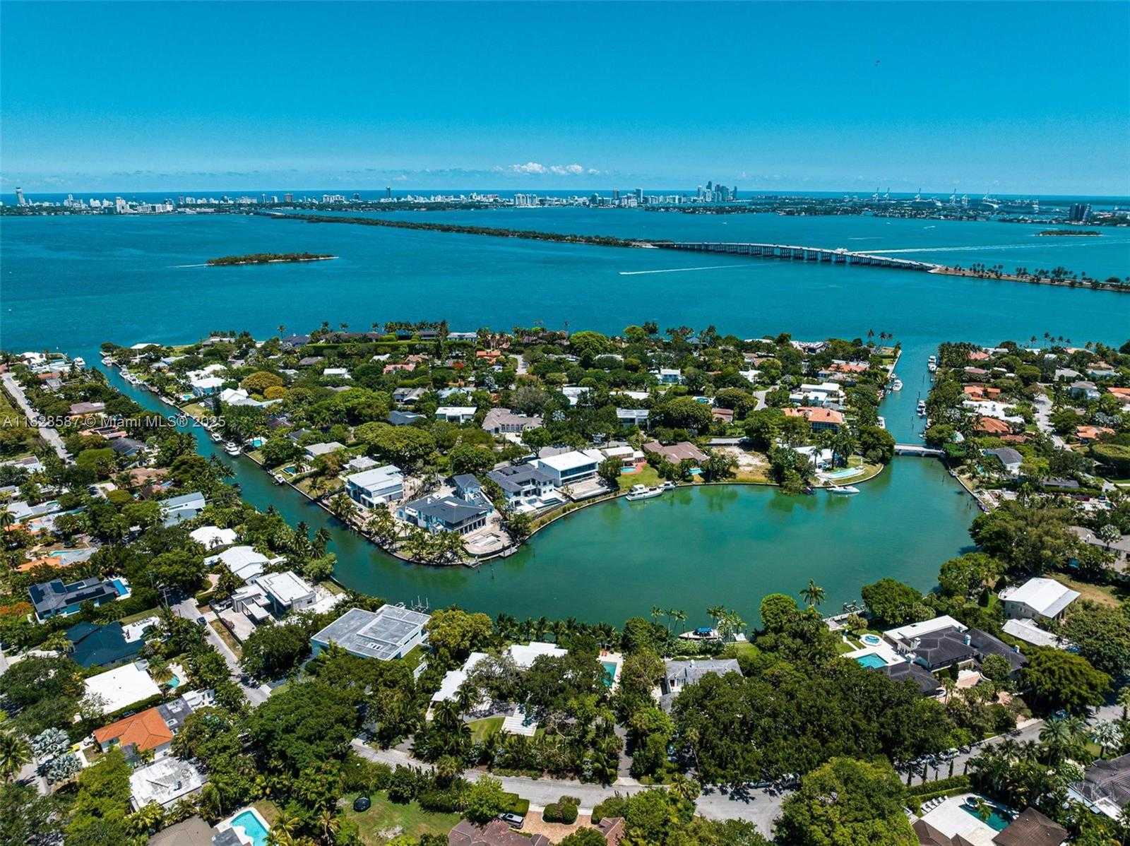 Small Image of Miami Number 49