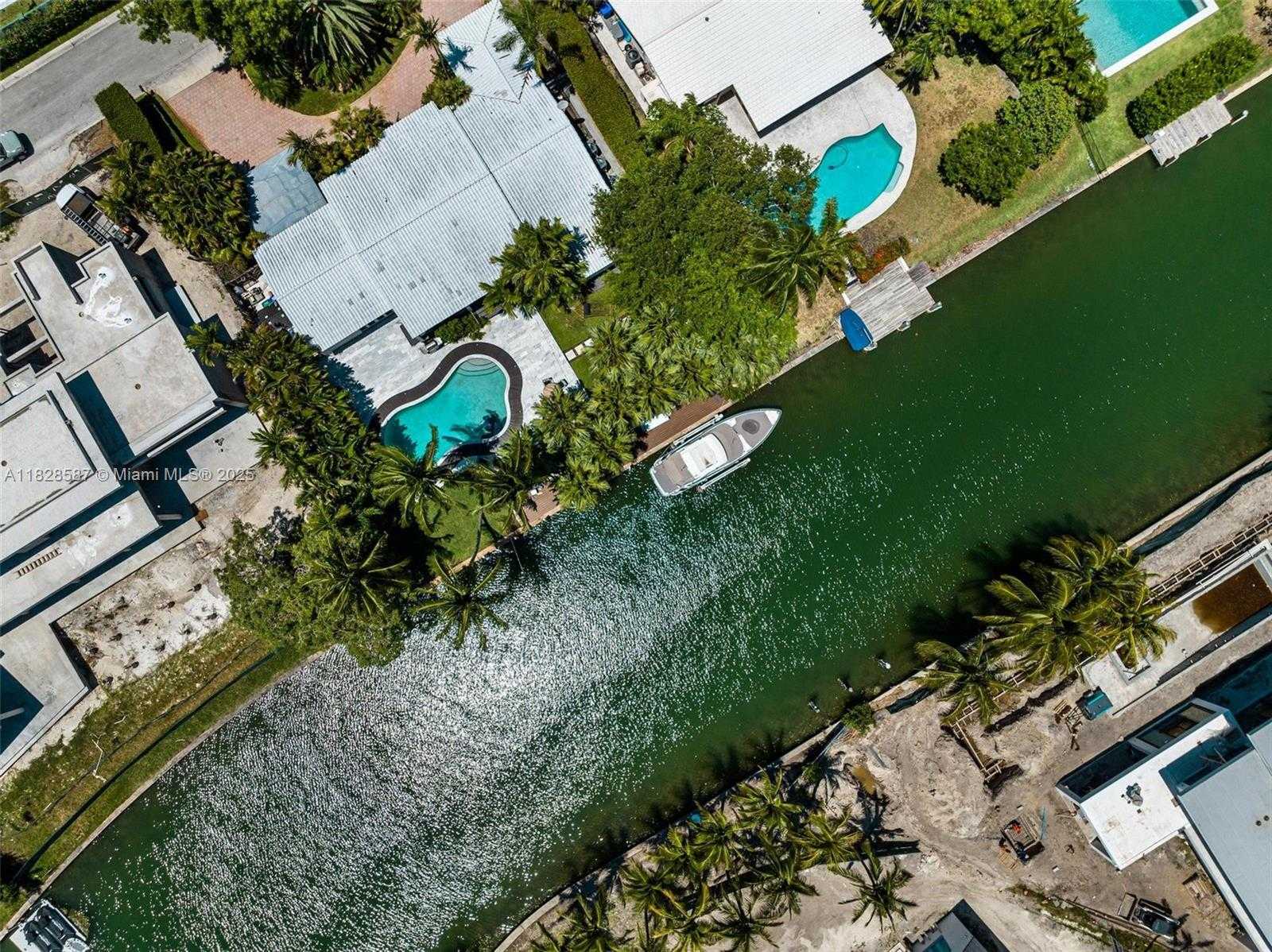 Small Image of Miami Number 53