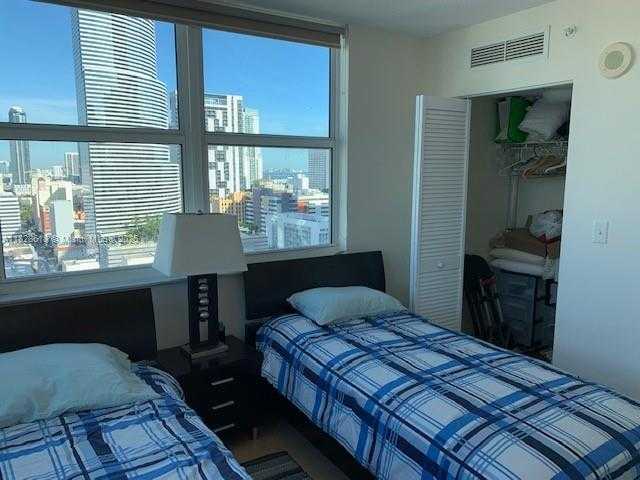 Small Image of 31 SOUTH EAST 5TH ST #2601, Miami Number 22