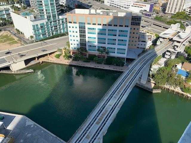 Small Image of 31 SOUTH EAST 5TH ST #2601, Miami Number 30