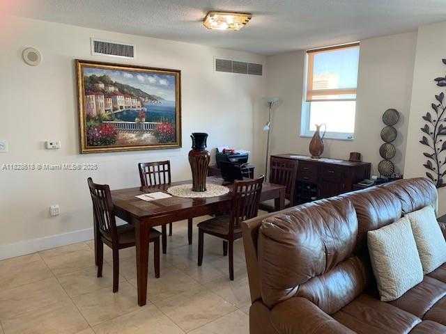 Small Image of 31 SOUTH EAST 5TH ST #2601, Miami Number 8