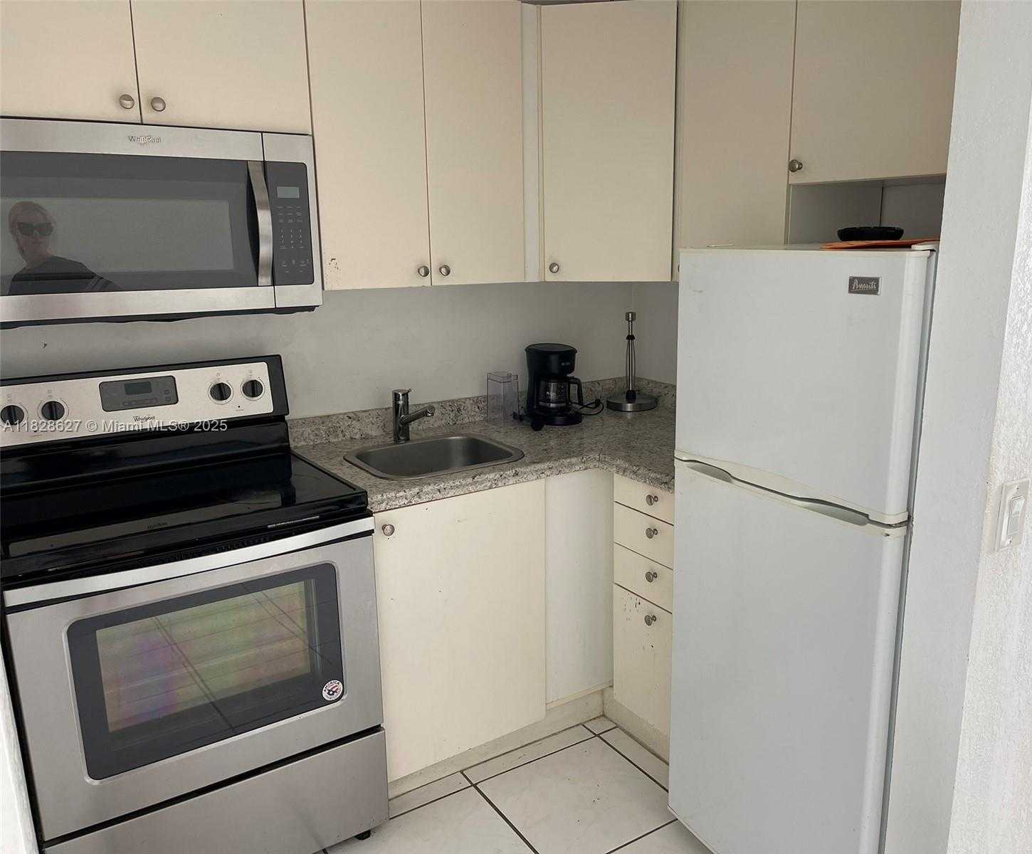 Small Image of 7904 WEST DR #509, North Bay Village Number 7