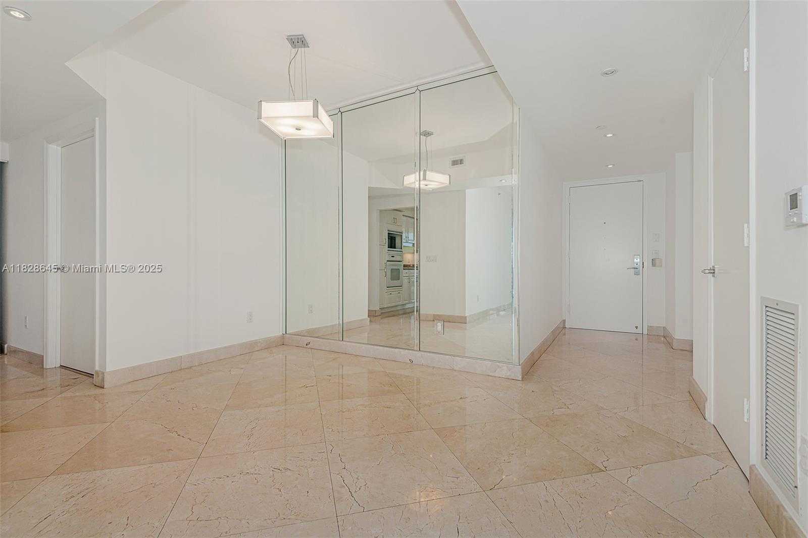 Small Image of 4779 COLLINS AVE #3308, Miami Beach Number 10