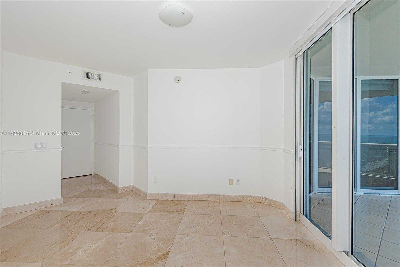 Small Image of 4779 COLLINS AVE #3308, Miami Beach Number 18