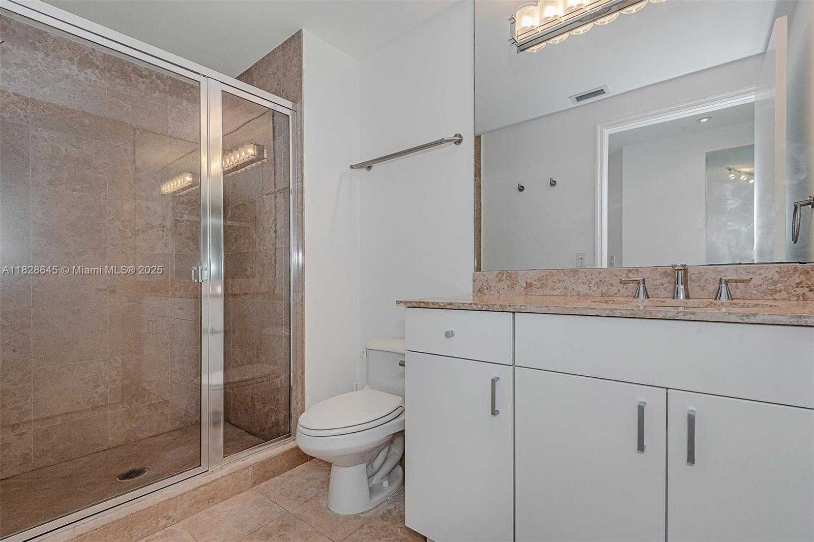 Small Image of 4779 COLLINS AVE #3308, Miami Beach Number 19
