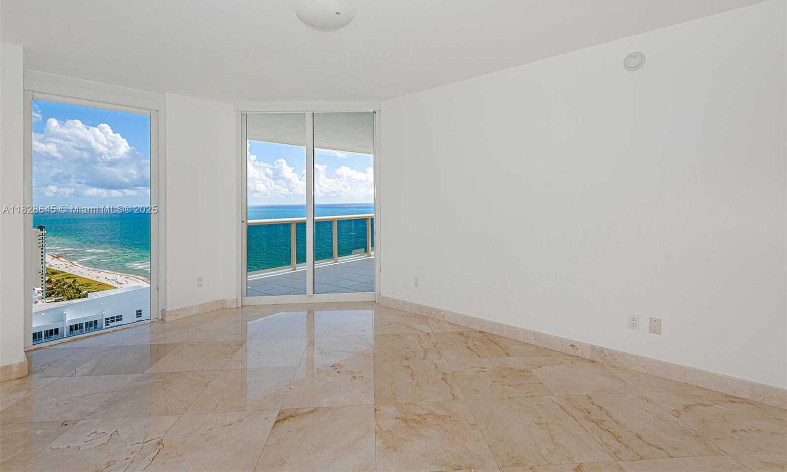 Small Image of 4779 COLLINS AVE #3308, Miami Beach Number 21