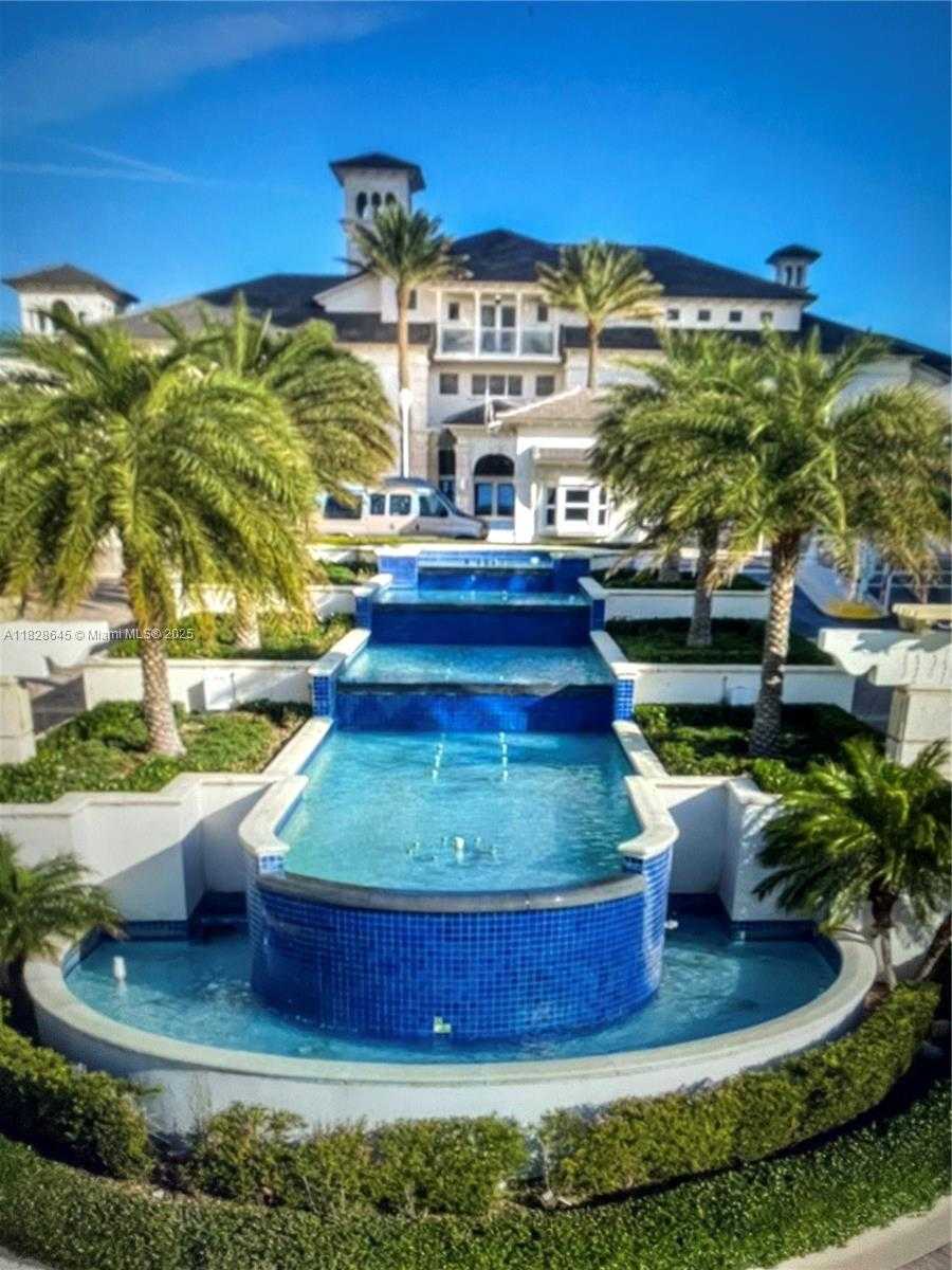 Small Image of 4779 COLLINS AVE #3308, Miami Beach Number 30