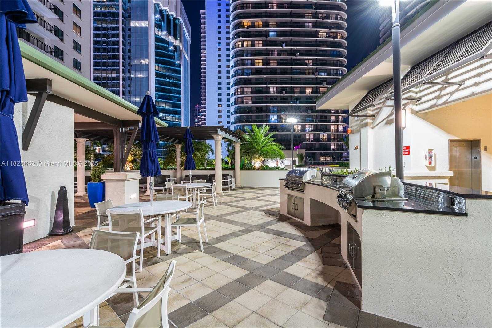 Small Image of 999 SOUTH WEST 1 AVE #1810, Miami Number 31