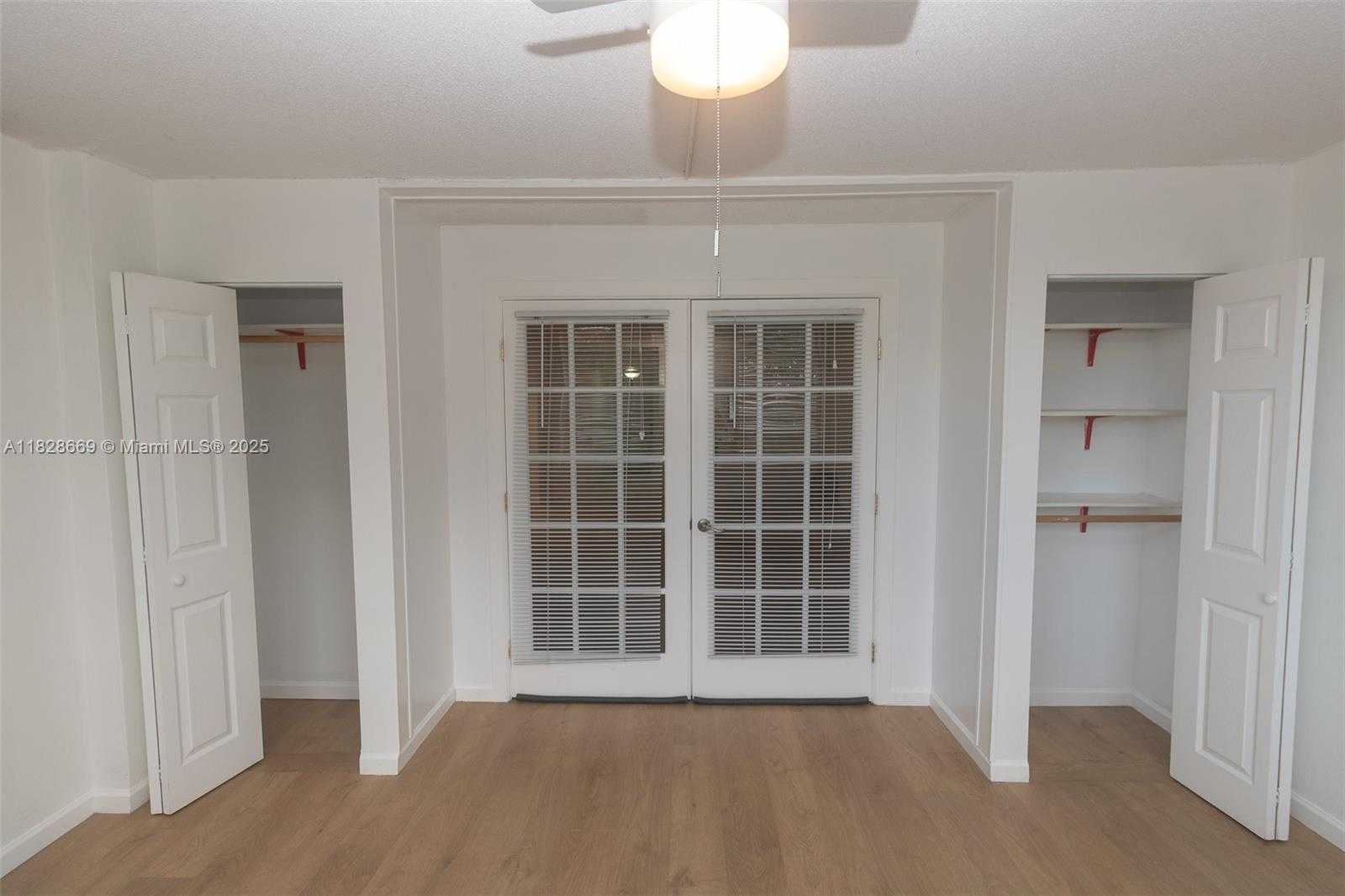 Small Image of 441 NORTH EAST 195TH ST #301, Miami Number 8
