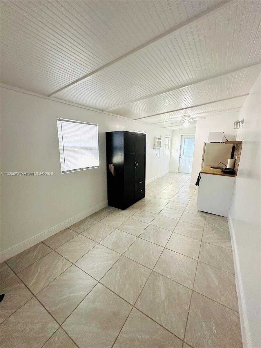 Small Image of 26750 SOUTH WEST 125TH AVE #REAR, Homestead Number 6
