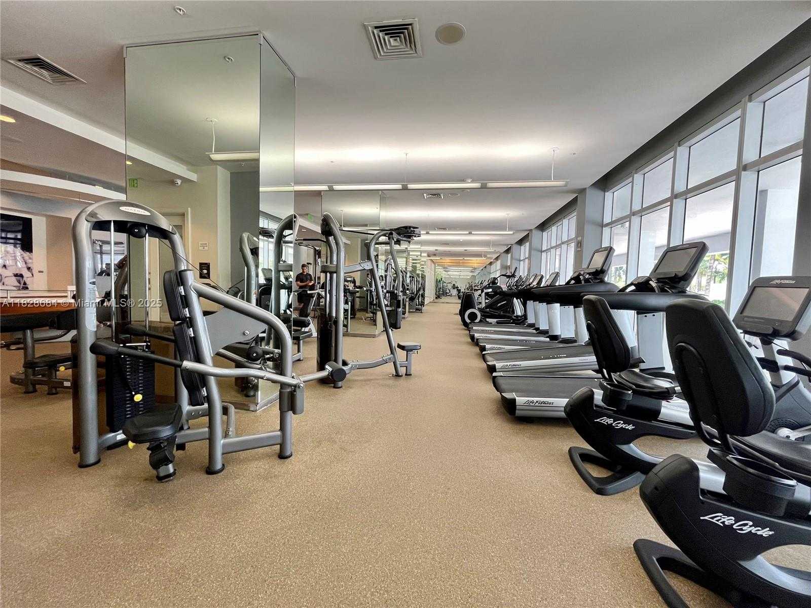 Small Image of 10275 COLLINS AVE #1025, Bal Harbour Number 22