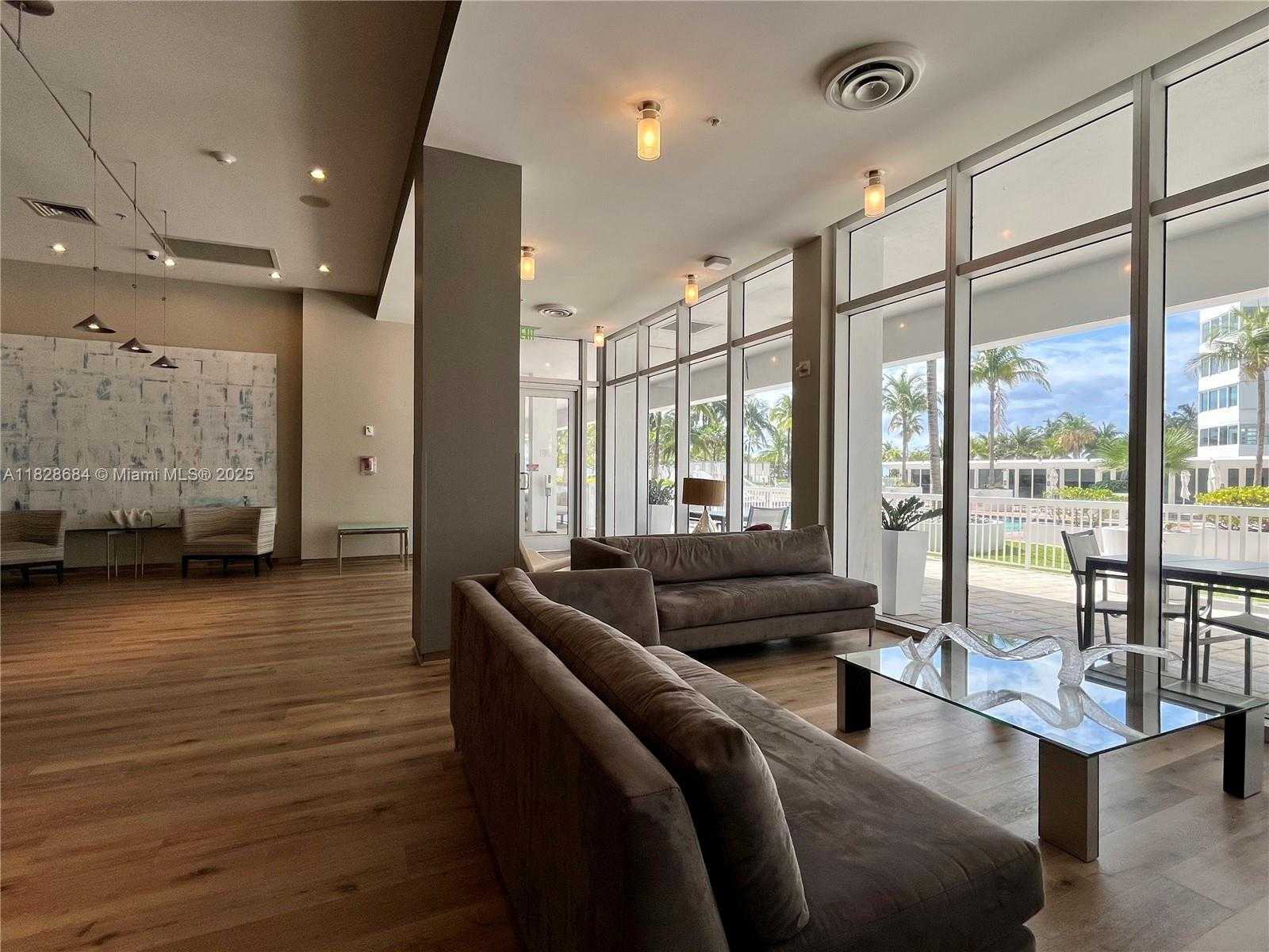 Small Image of 10275 COLLINS AVE #1025, Bal Harbour Number 36