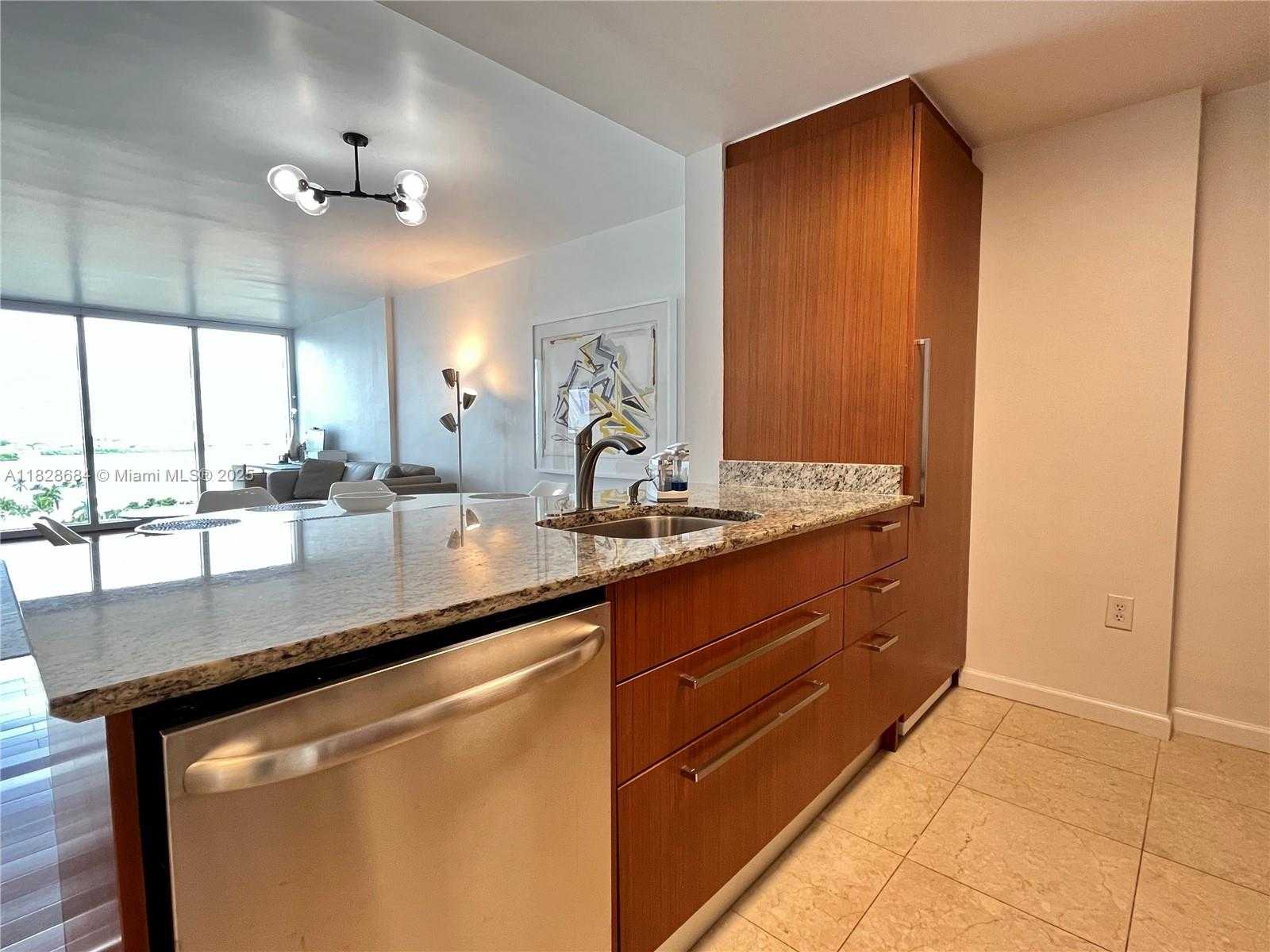Small Image of 10275 COLLINS AVE #1025, Bal Harbour Number 7