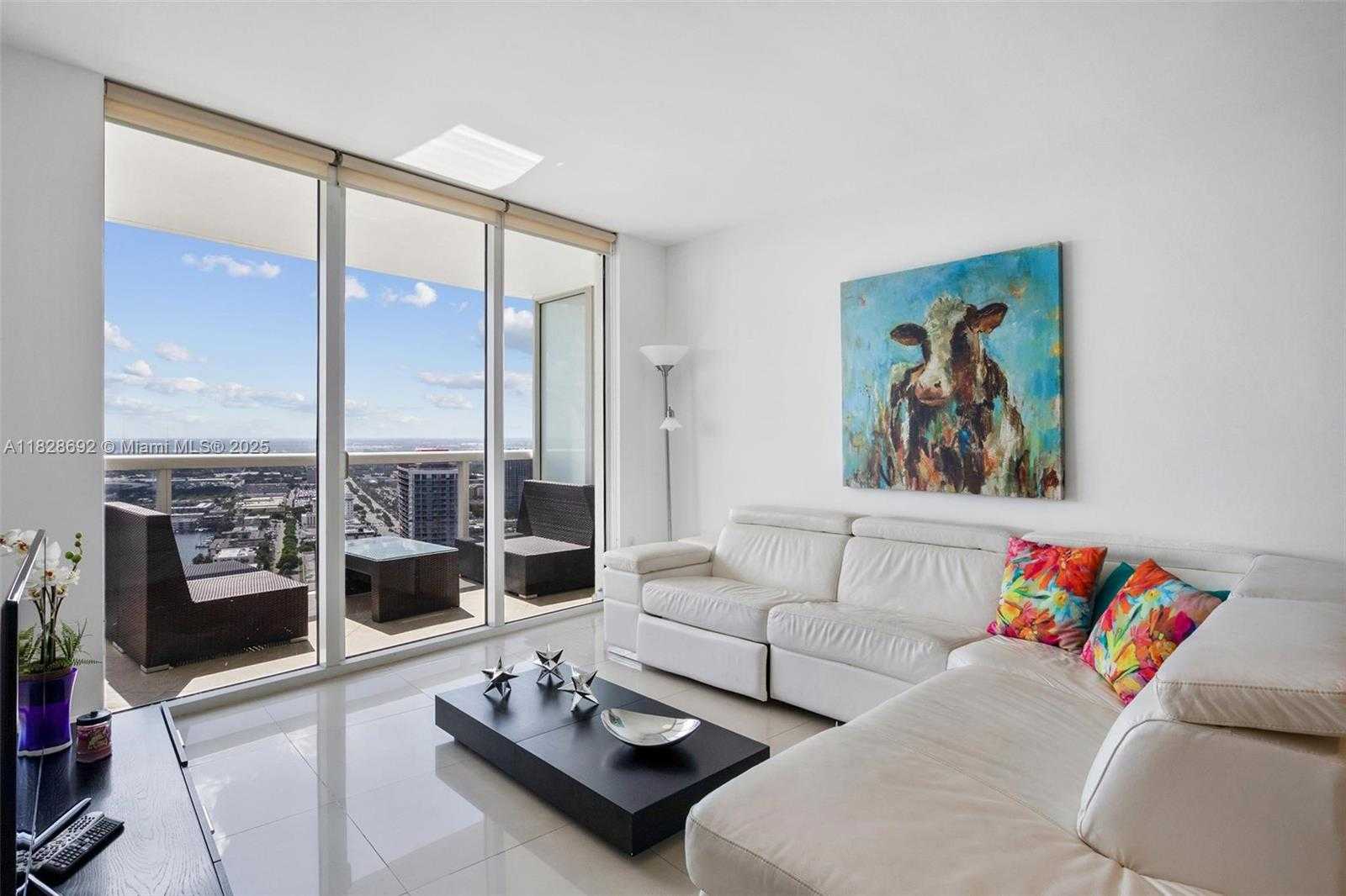 Small Image of 1800 SOUTH OCEAN DR #4006, Hallandale Beach Number 2