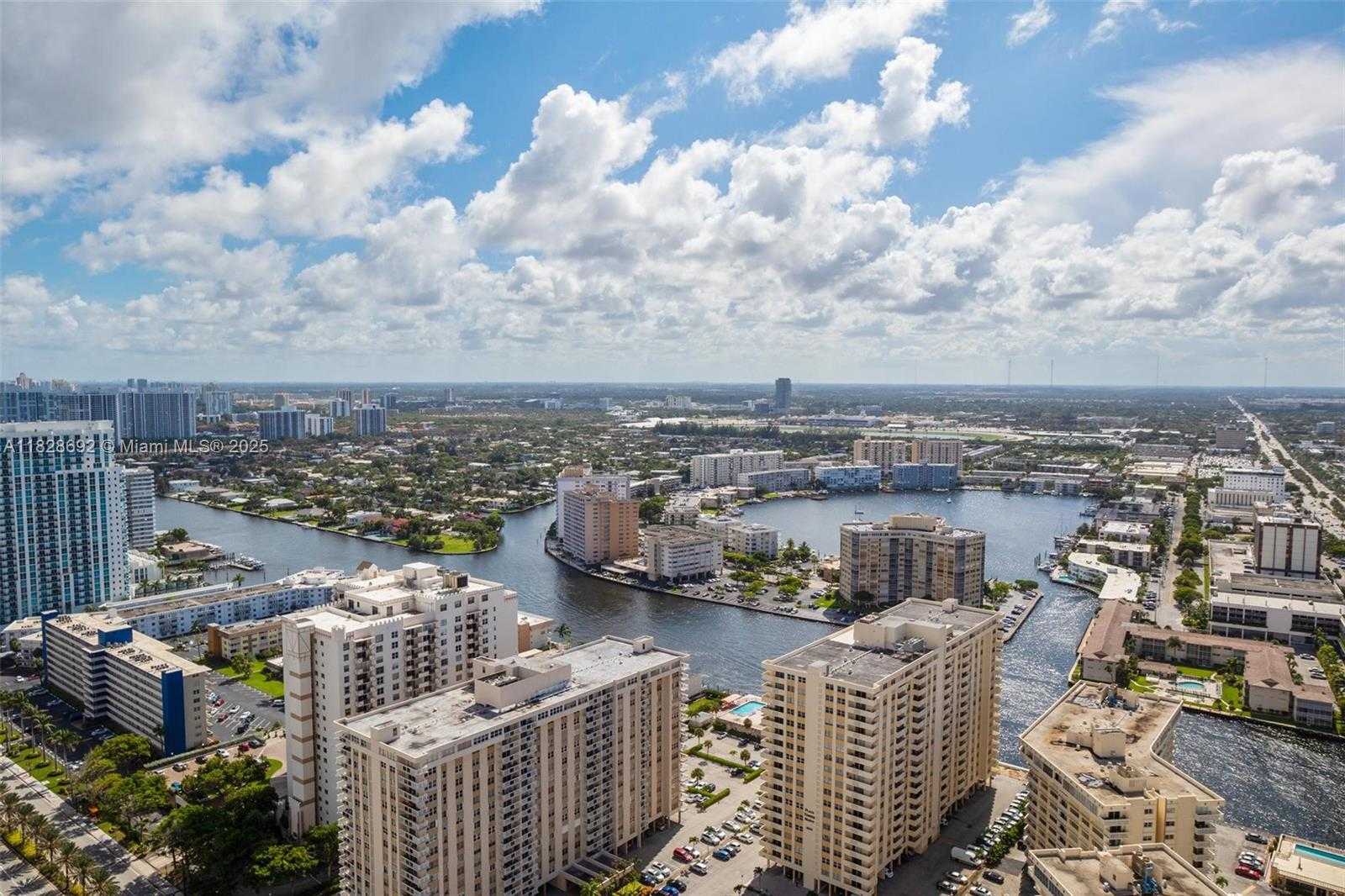 Small Image of 1800 SOUTH OCEAN DR #4006, Hallandale Beach Number 20