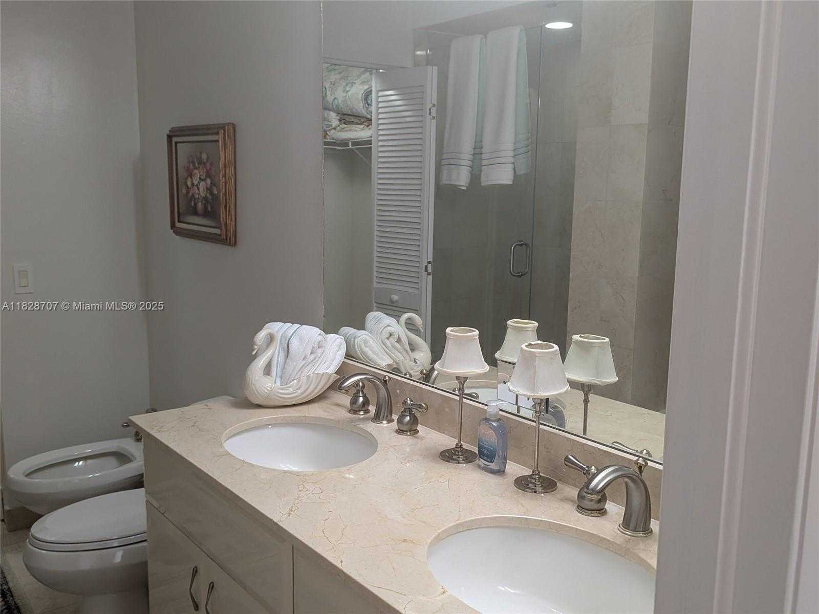 Small Image of 6365 COLLINS AVE #809, Miami Beach Number 15