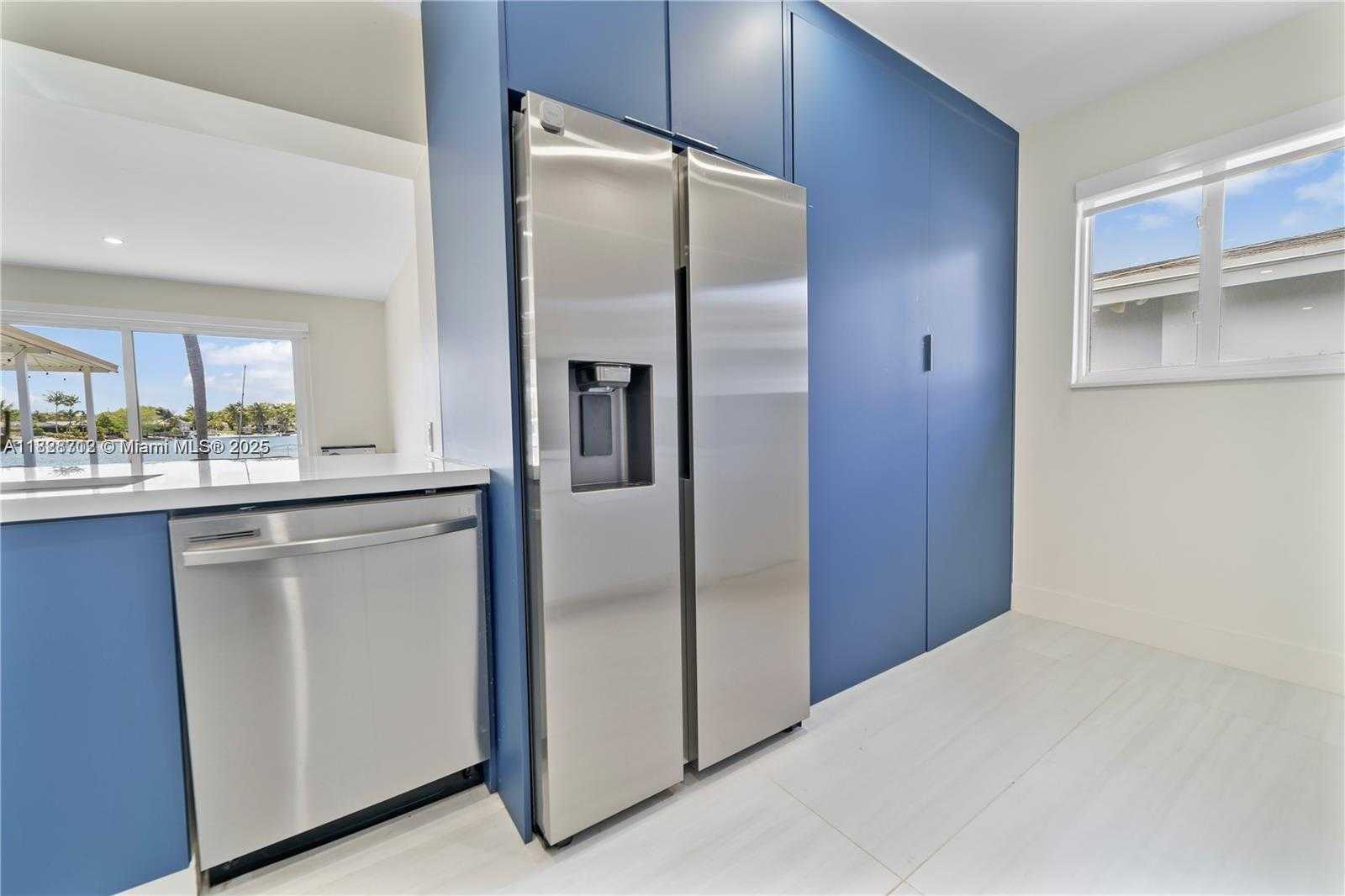Small Image of 5020 SOUTH WEST 92ND AVE, Miami Number 14