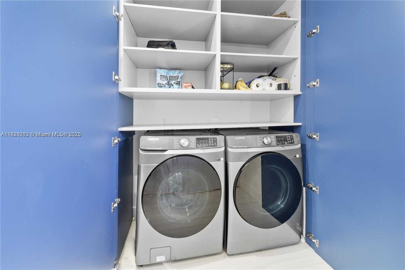 Small Image of 5020 SOUTH WEST 92ND AVE, Miami Number 15