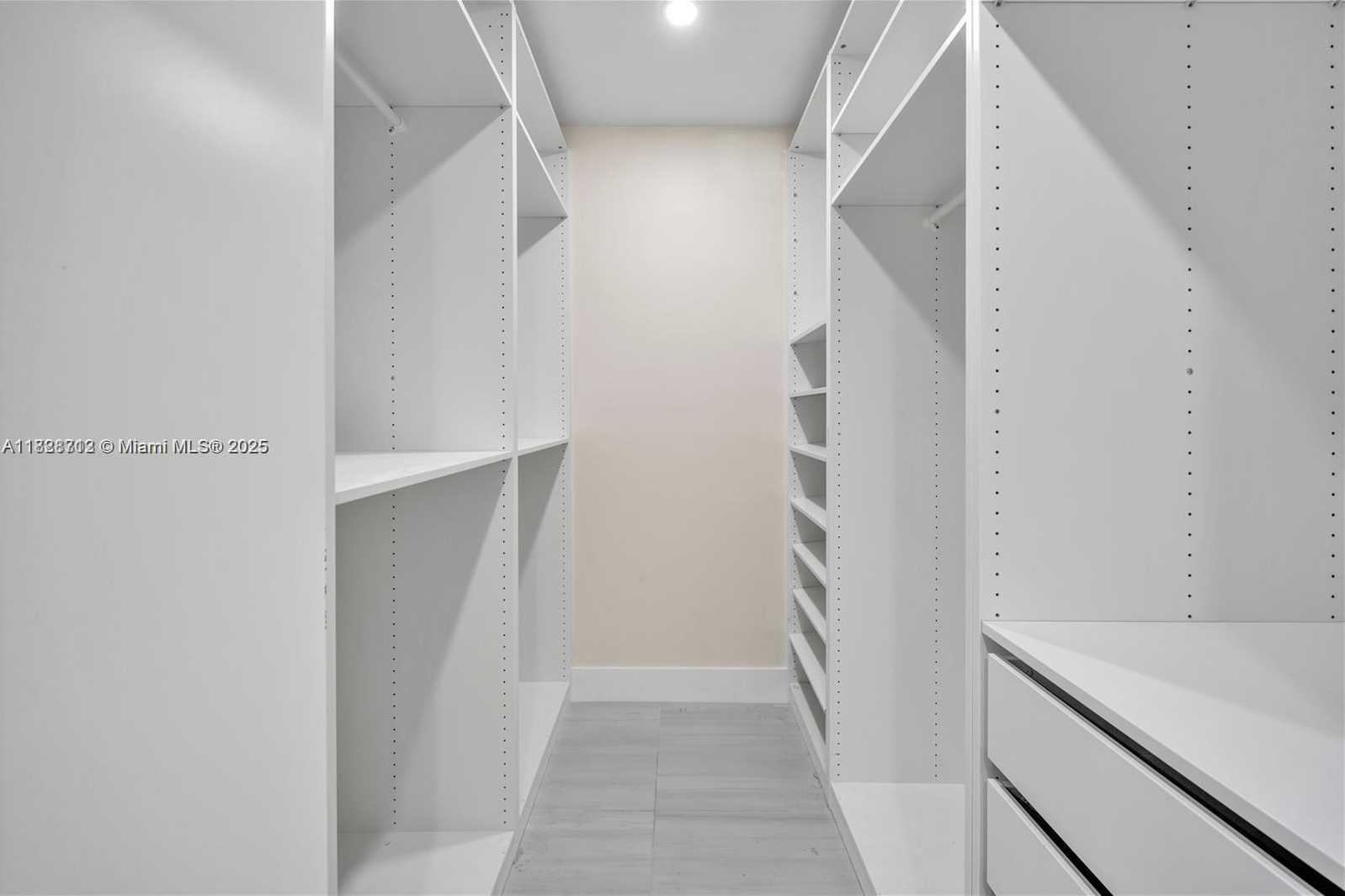Small Image of 5020 SOUTH WEST 92ND AVE, Miami Number 22