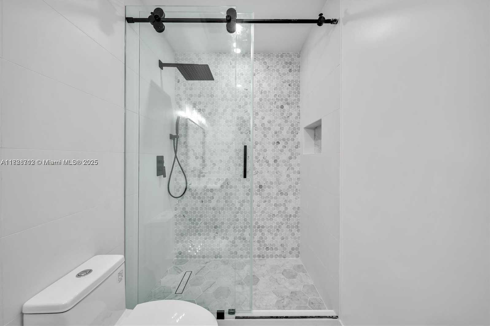 Small Image of 5020 SOUTH WEST 92ND AVE, Miami Number 32