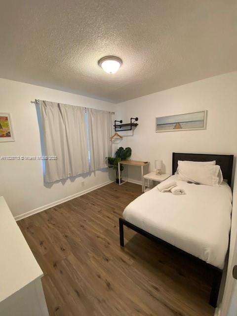 Small Image of 2008 PIERCE ST #2, Hollywood Number 10