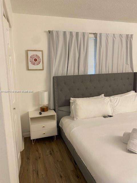 Small Image of 2008 PIERCE ST #2, Hollywood Number 17