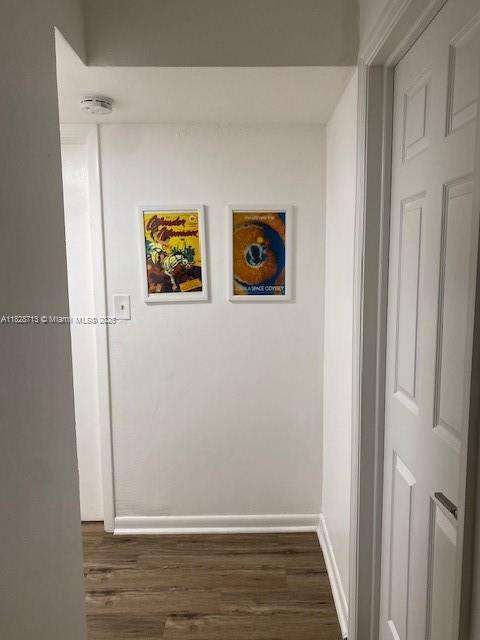 Small Image of 2008 PIERCE ST #2, Hollywood Number 21