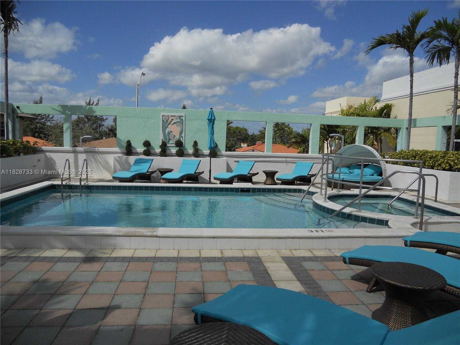 Small Image of 9172 COLLINS AVE #402, Surfside Number 13