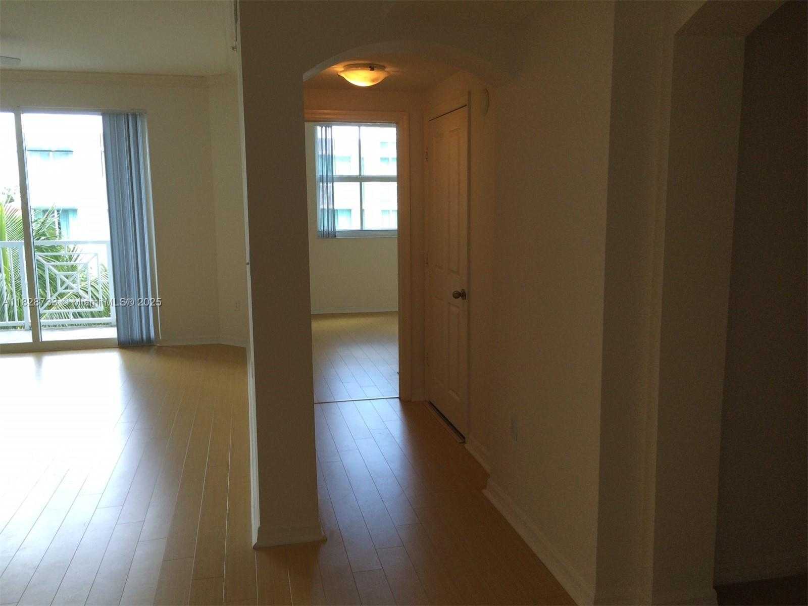 Small Image of 9172 COLLINS AVE #402, Surfside Number 5