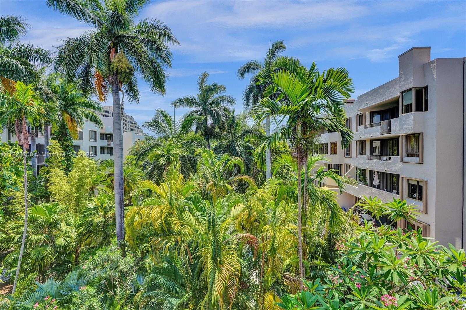 Small Image of 161 CRANDON BLVD #325, Key Biscayne Number 41