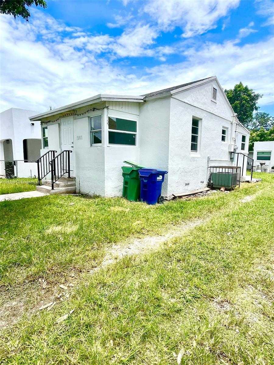 Small Image of 1960 NORTH WEST 49 ST #FRONT, Miami Number 12