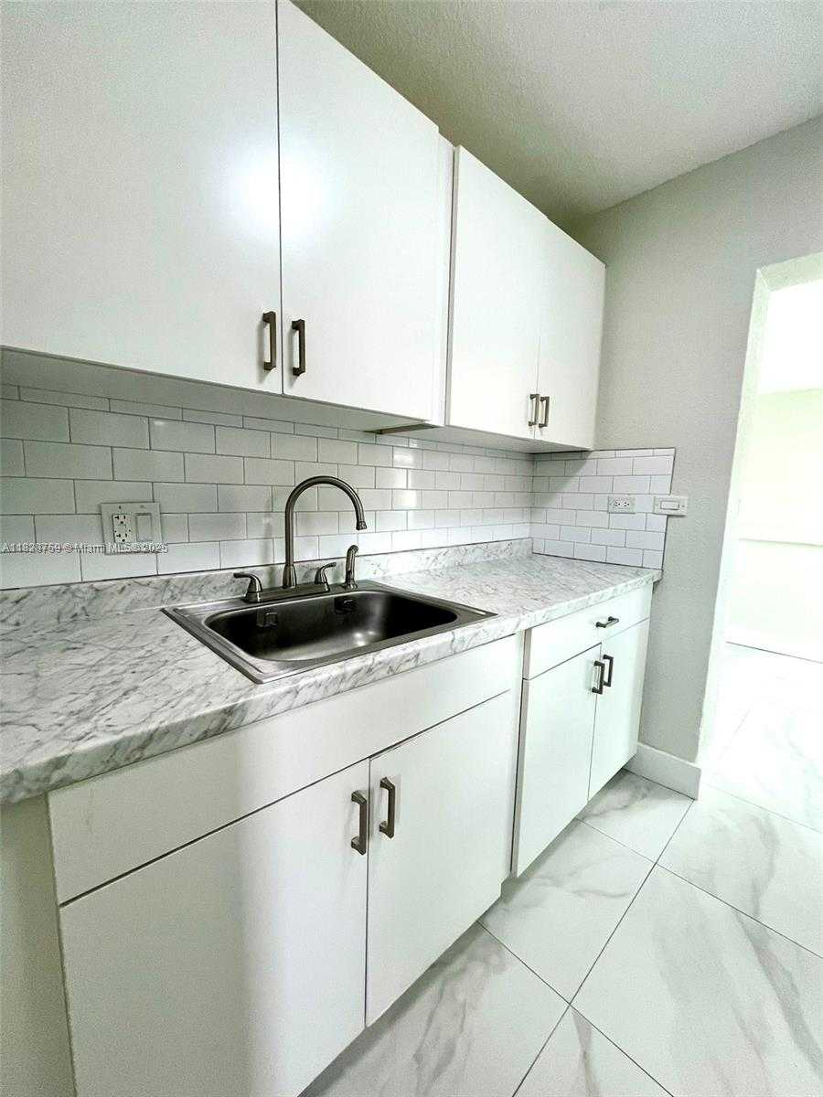 Small Image of 1960 NORTH WEST 49 ST #FRONT, Miami Number 5