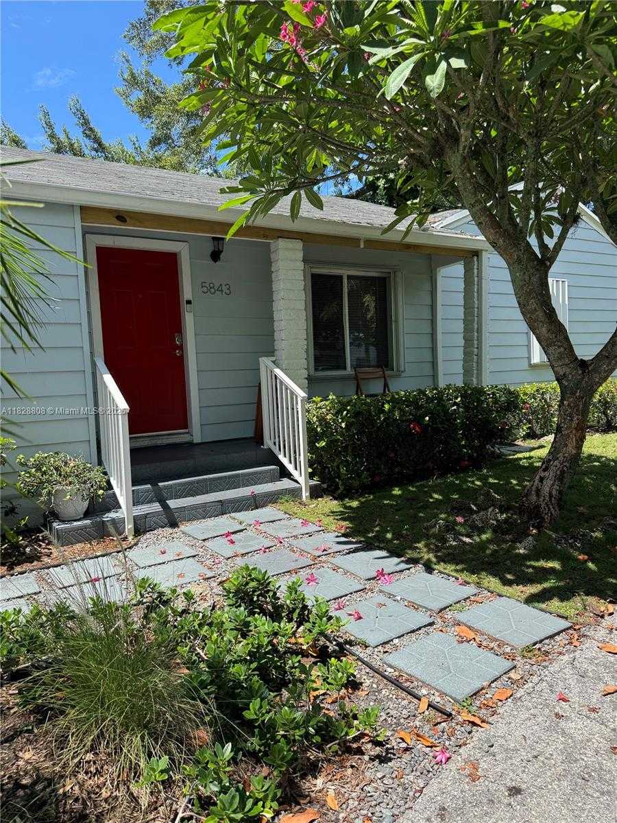Small Image of 5843 SOUTH WEST 62ND ST, Miami Number 14