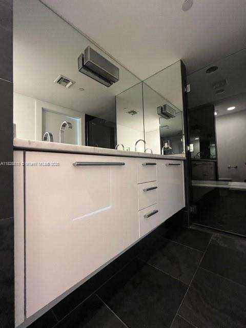 Small Image of 900 BISCAYNE BLVD #405, Miami Number 15